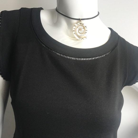 Ann Taylor Basic Short Sleeve Blouse Withe Lace - Picture 3 of 6